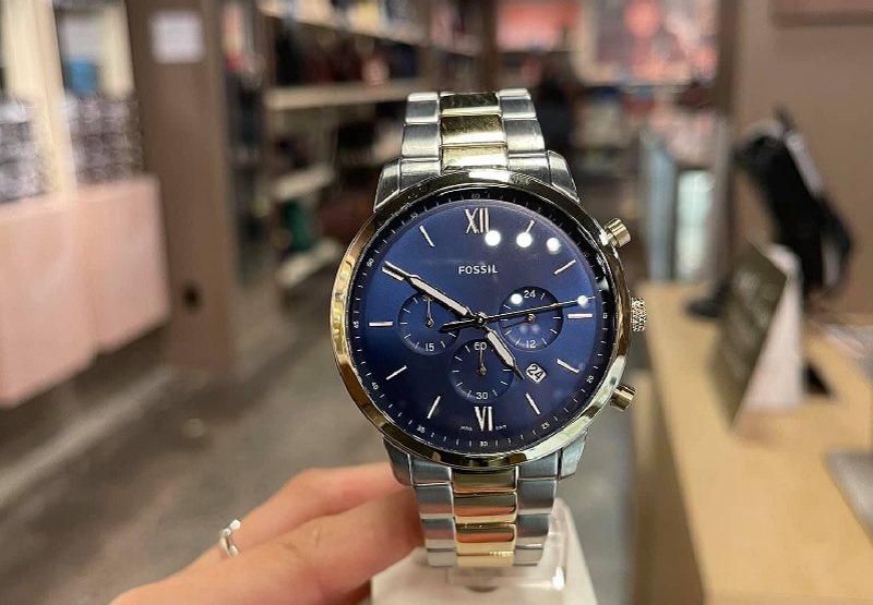 Đồng hồ nam Fossil FS5706 thiết kế đơn giản nhưng rất sang trọng và tinh tế